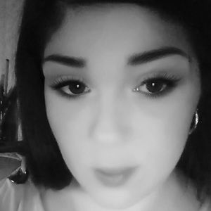 Meet your Posher, Alisha